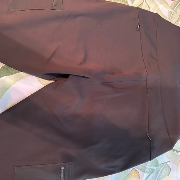 Athleta Dark Gray Cargo Pants - Picture 5 of 10